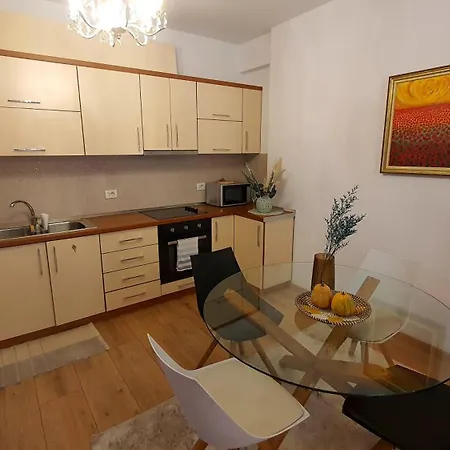 Cozy Corner * Tirana